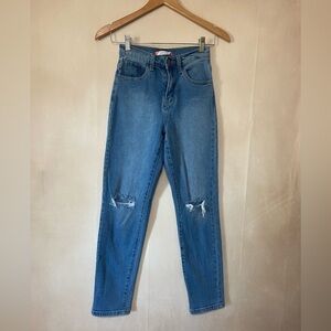 Vibe & Rant women's 23/00 high waisted straight leg distressed knee denim EUC